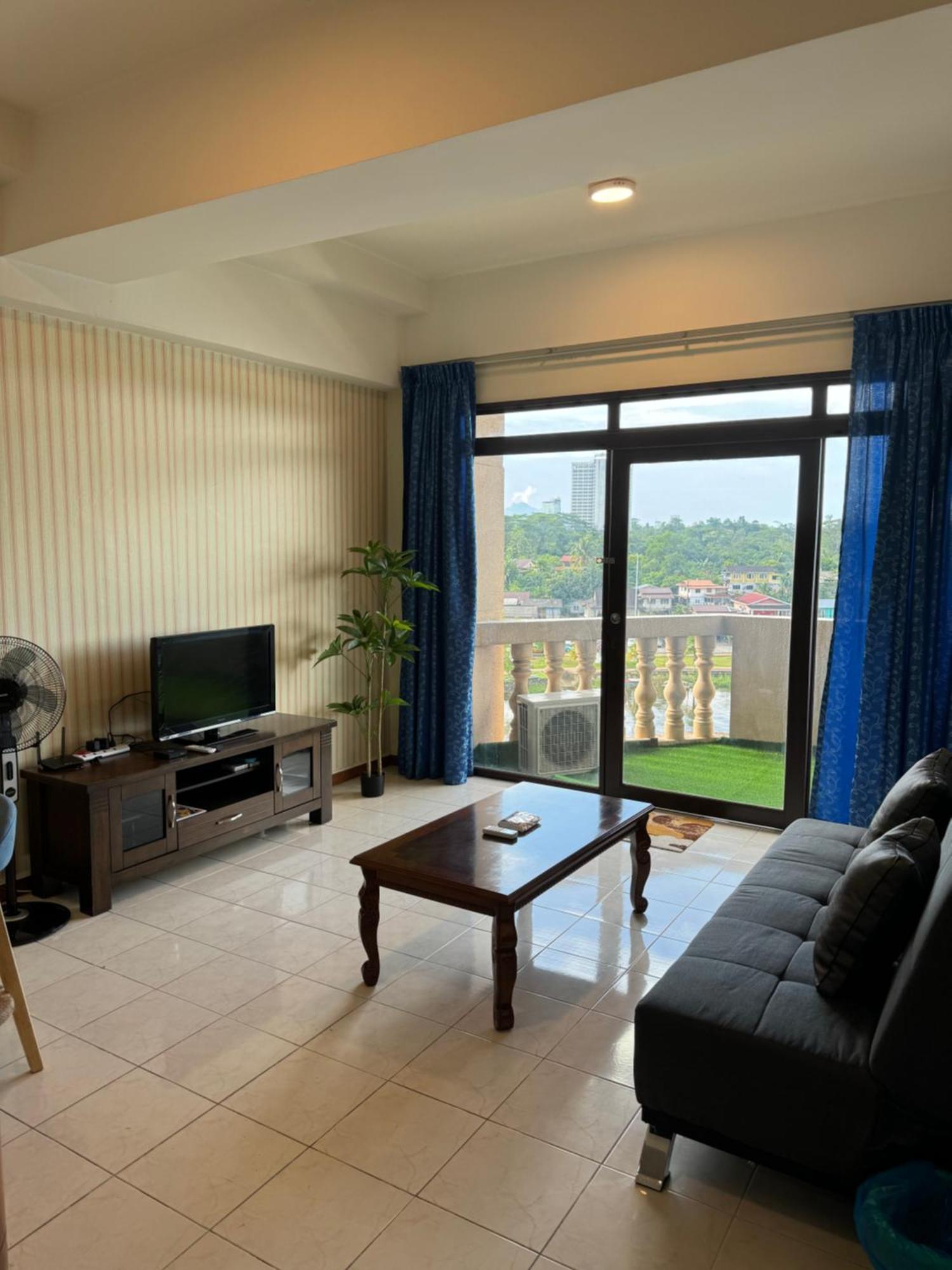 Riverview Home @Waterfront Kch Kuching Cameră foto
