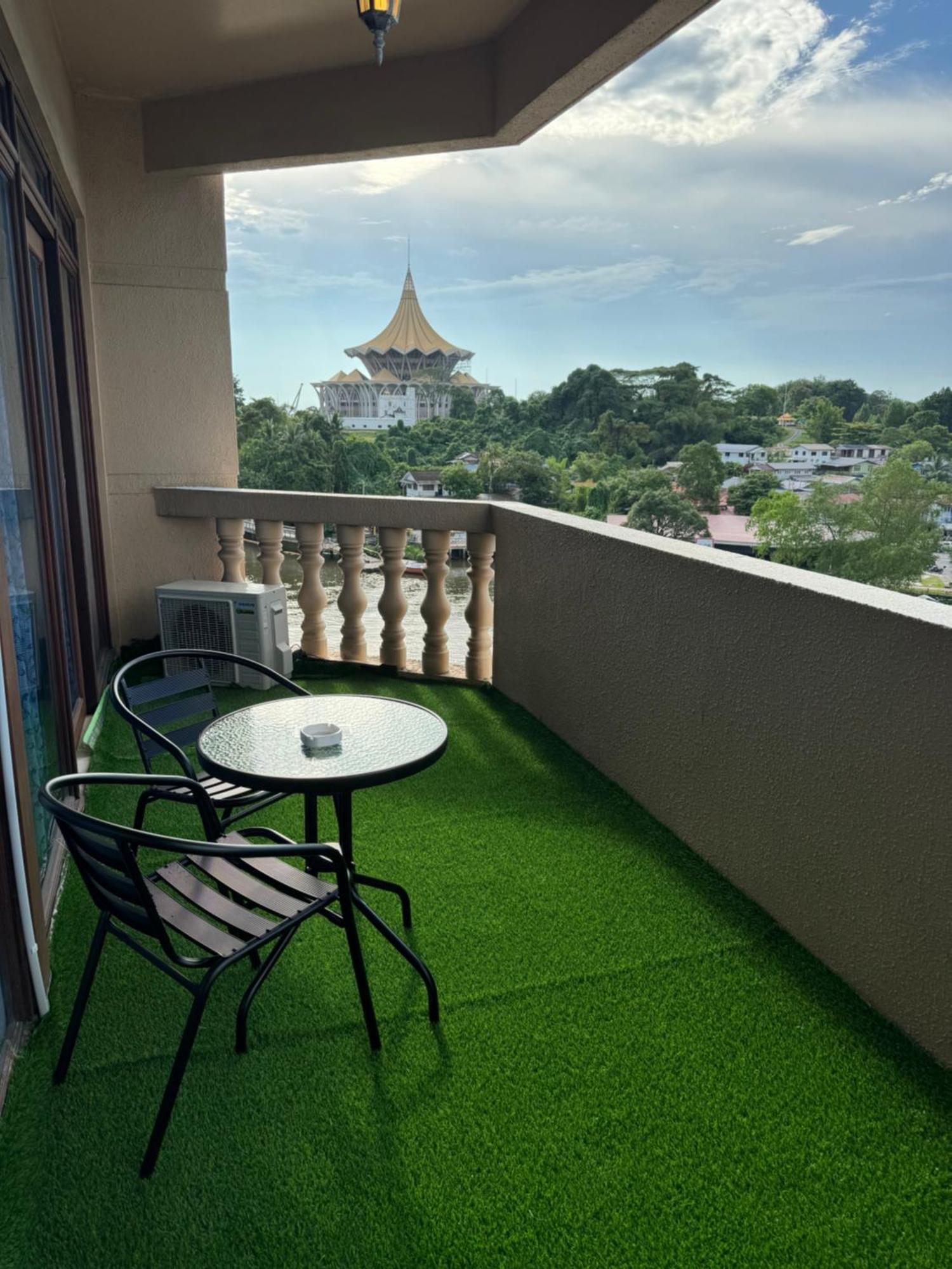 Riverview Home @Waterfront Kch Kuching Cameră foto